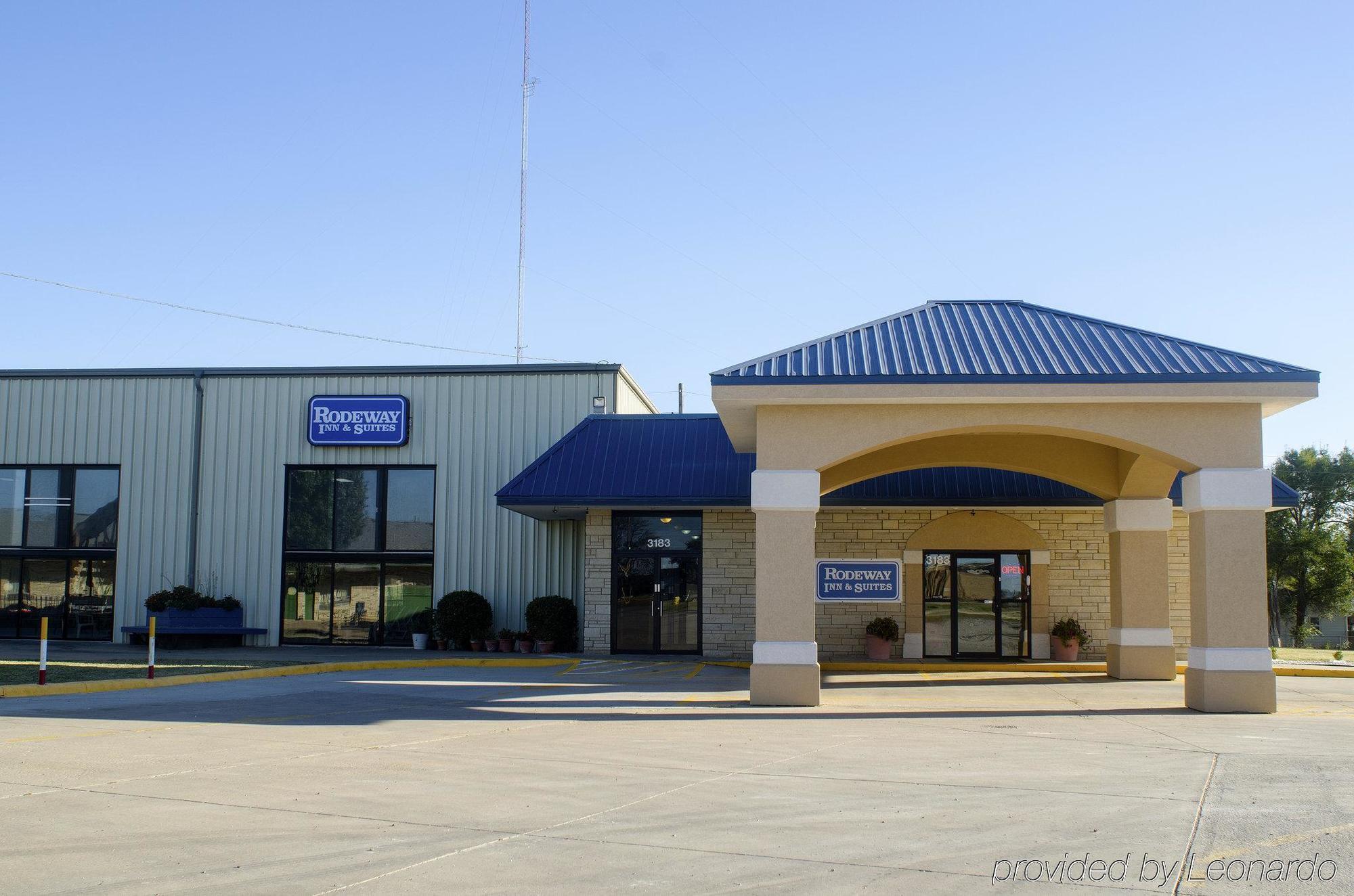 America'S Best Inn And Suites 임포리아 외부 사진