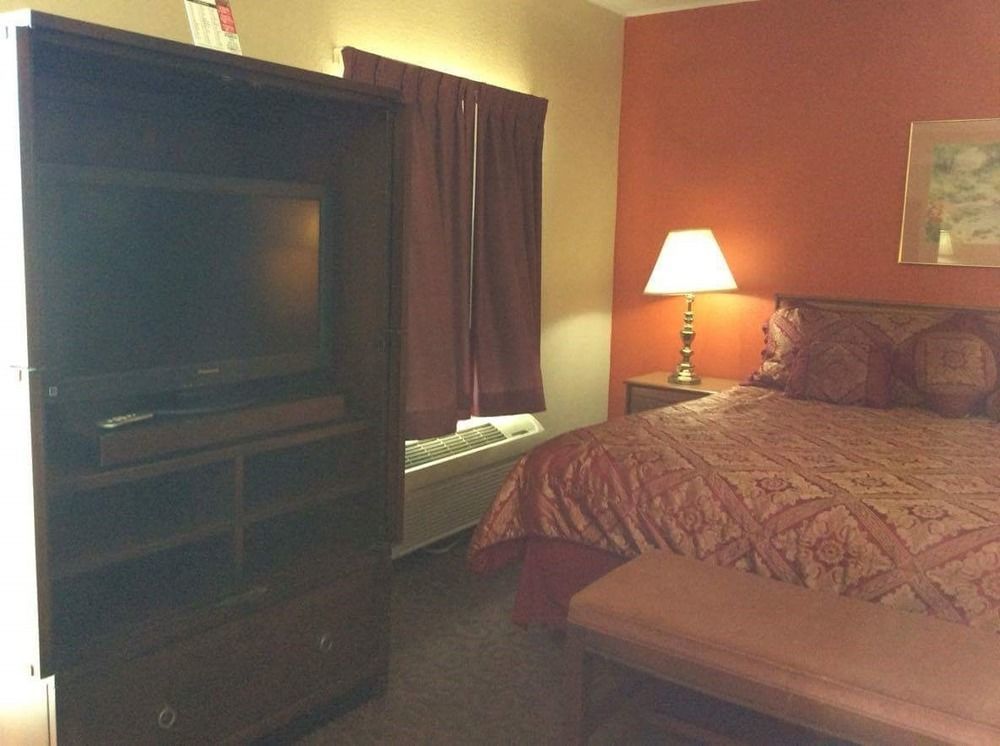 America'S Best Inn And Suites 임포리아 외부 사진